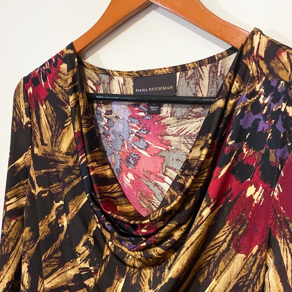 3/$25✨ DANA BUCHMAN COWL NECK ABSTRACT JERSEY TOP - Picture 3 of 4